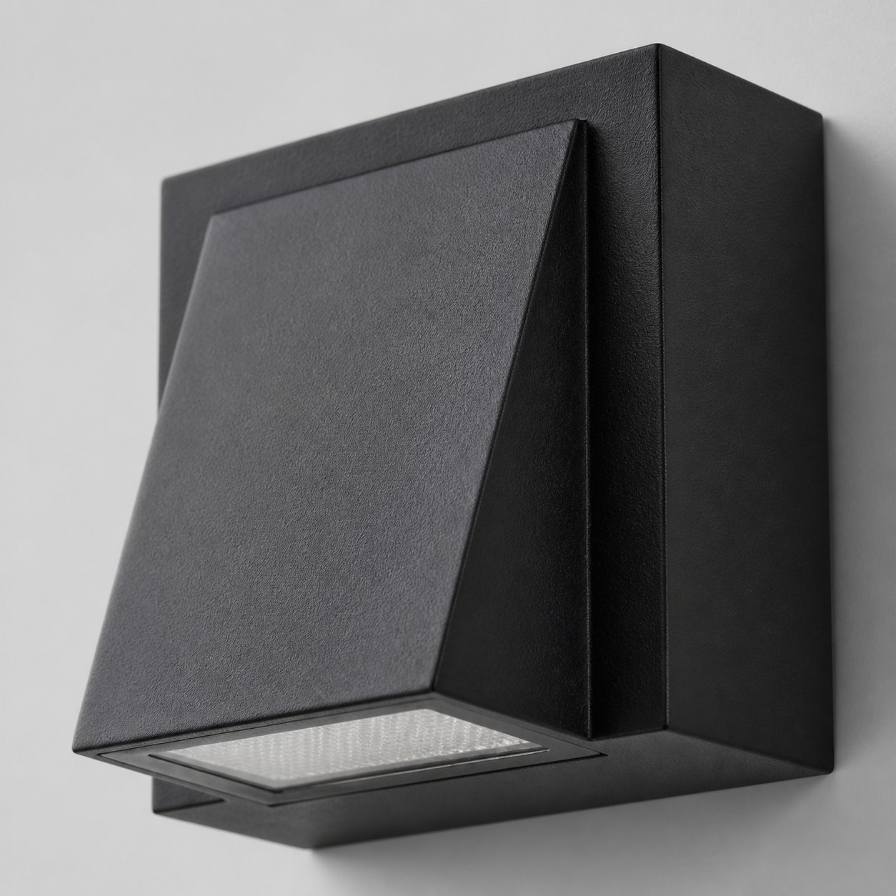 Close-up of the Hampstead Compact black metal finish and lower light diffuser